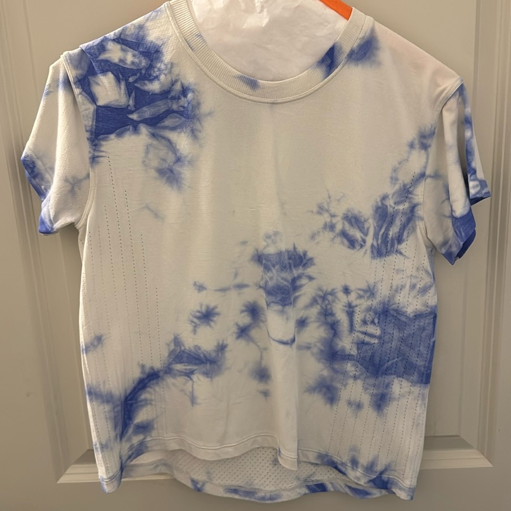Euc cropped shirt